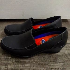 Dr. SCHOOLS Perfect non slip shoes work shoes.